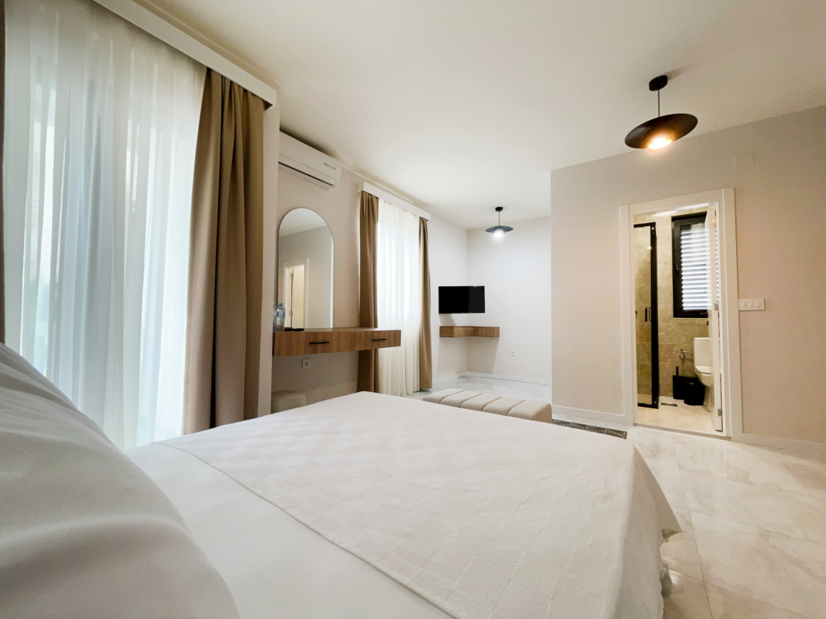 Twin beds room 2