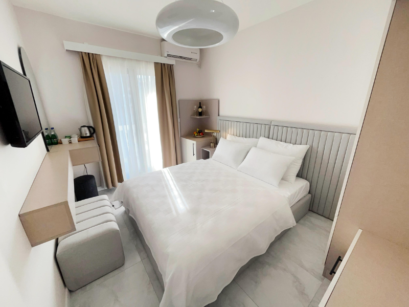 Room 4